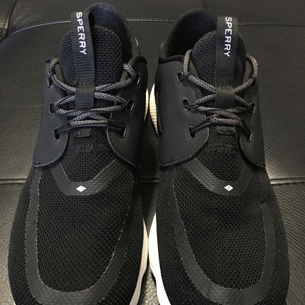 Sperry 7 Seas 3-Eye Boat Shoe - Black